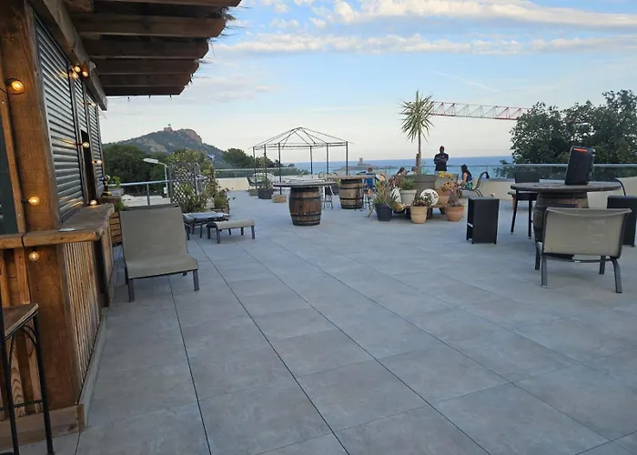 مكان تخييم Voltaire