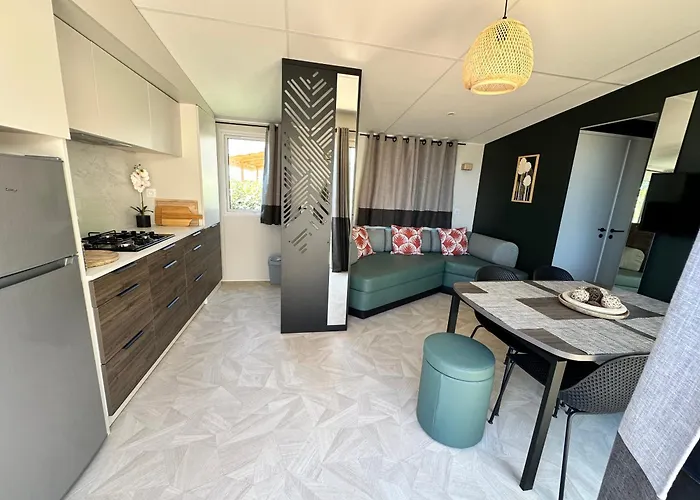 Voltaire * Saint-Raphaël